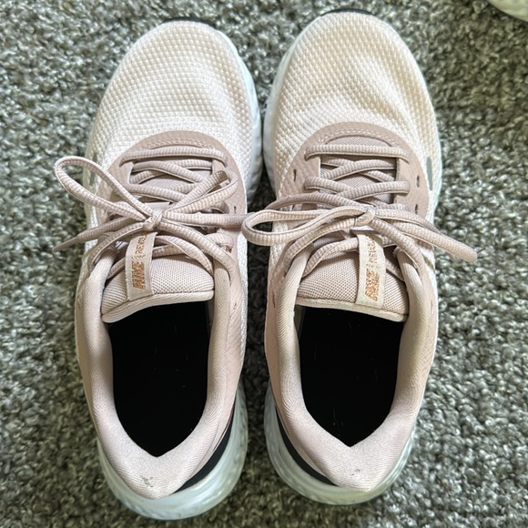 Nike Revolution Running Sneakers, women’s size 7.5 bundle - Picture 11 of 13